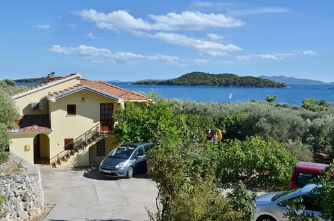 Property building, Facade/entrance, Day, Summer, Garden view, Sea view
