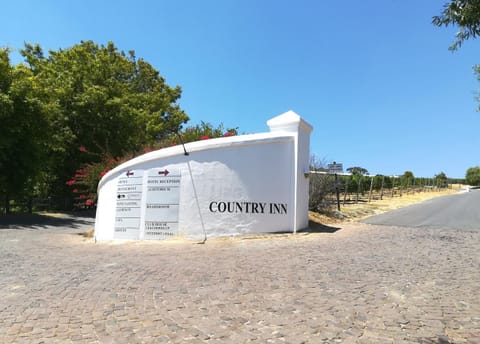 Property building, Facade/entrance, Property logo or sign