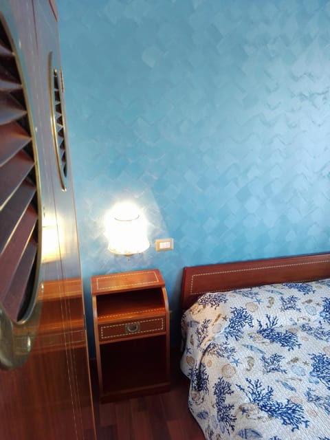 Decorative detail, Bedroom