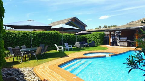 Pool view, Swimming pool, Swimming pool