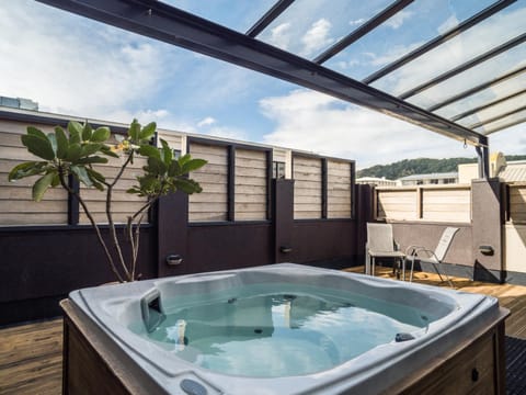 Hot Tub, Balcony/Terrace