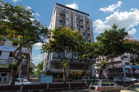 Property building, Facade/entrance, Day