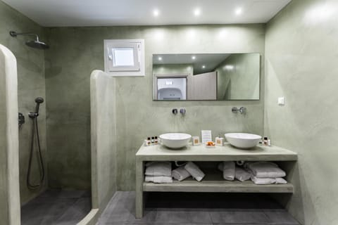 Casa Reale Villa in Thera