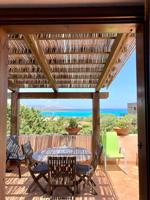 Appartamento Vista Mare - Amazing Sea View Apartment House in Stintino