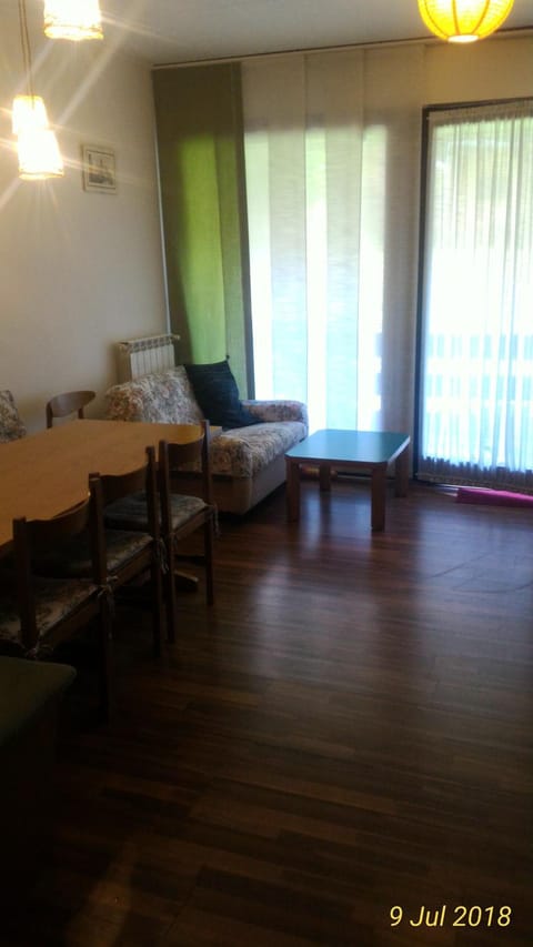 Centrale vicino cabinovia Magnolta e piscina Cabin in Aprica