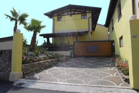 Property building, Day