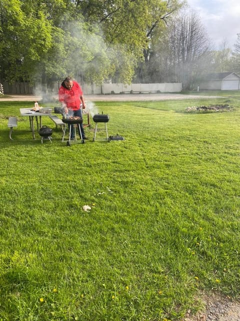 Property building, BBQ facilities, Garden