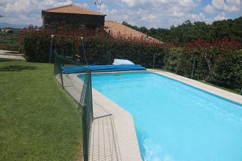 Garden, Swimming pool