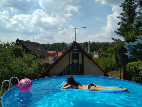 People, Swimming pool