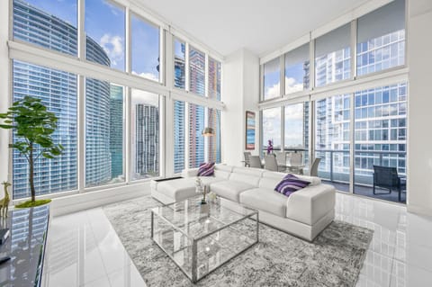 Icon Brickell Residences Apartment hotel in Brickell