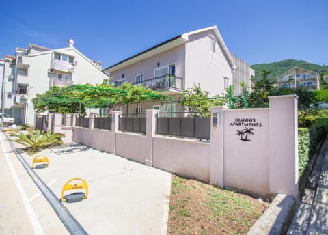 Ioannis Apartments Apartment in Kotor Municipality