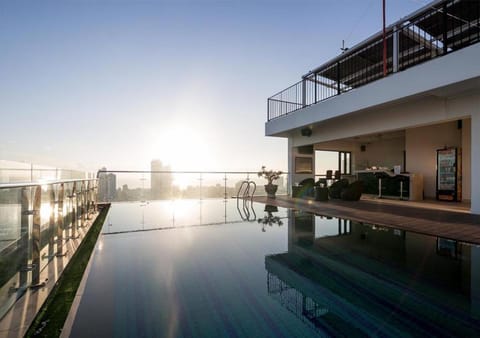 Day, Balcony/Terrace, Swimming pool, Sunrise