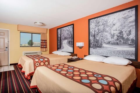 Photo of the whole room, On site