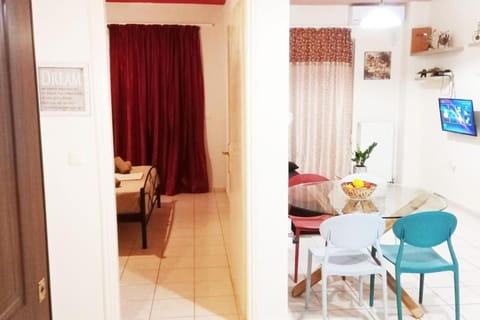 Herbs-Home 45sqm, private Garage Apartment in Rethymno