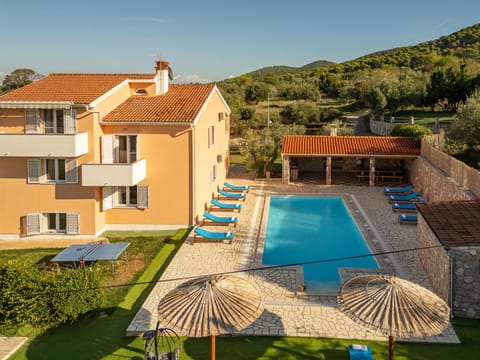 View (from property/room), City view, Garden view, Landmark view, Pool view, Pool view