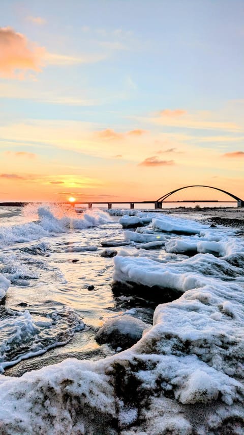 Nearby landmark, Winter, Beach, Lake view, Sunset