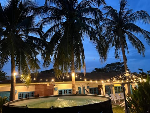 Night, Garden, Garden view, Pool view
