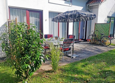 Property building, Patio