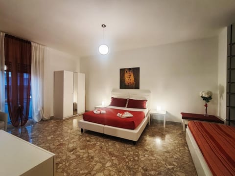 Bed, Bedroom, wardrobe