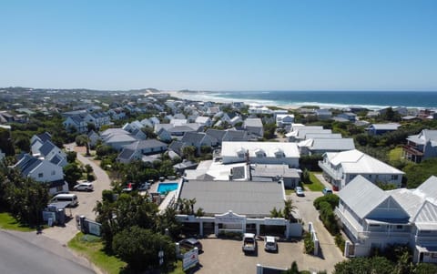 Property building, Restaurant/places to eat, View (from property/room), Beach, Swimming pool, Breakfast