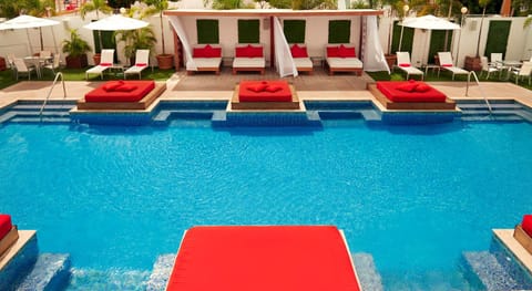 Pool view, Swimming pool