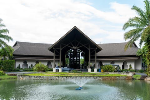 Property building, View (from property/room)