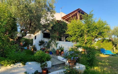 Facade/entrance, Garden, Balcony/Terrace, Garden view, Sunset