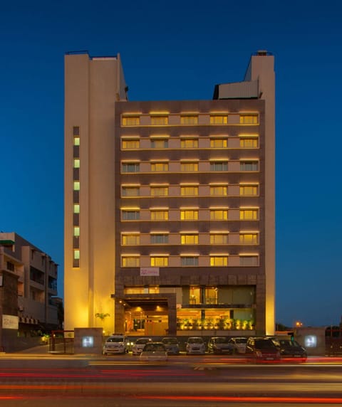 Property building, Bird's eye view