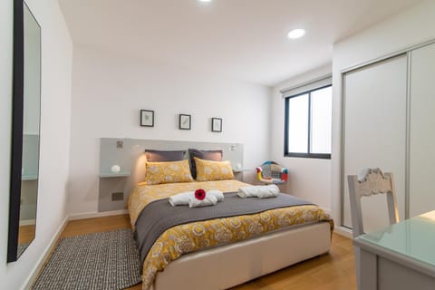 Seating area, Bedroom