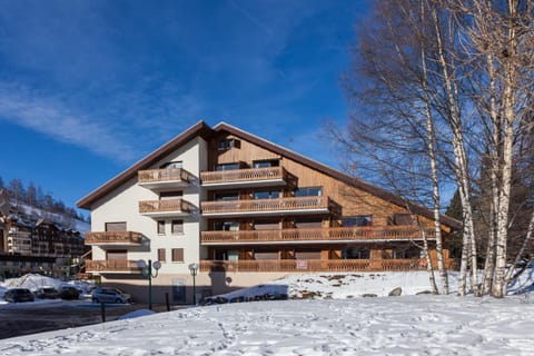 Property building, Winter
