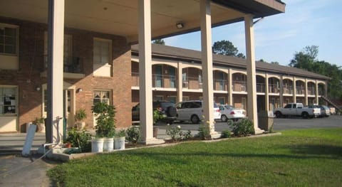 Property building, Bird's eye view, Lobby or reception, Family