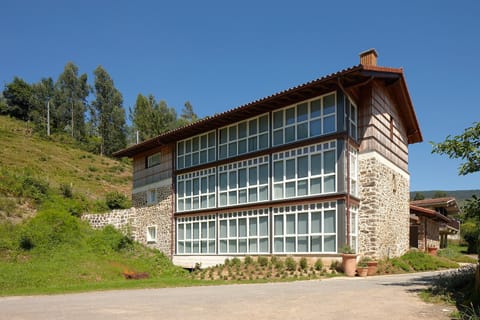 Property building, Day