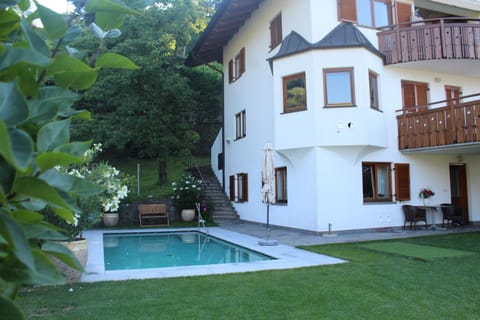 Villa Falkner Apartment in Tirol
