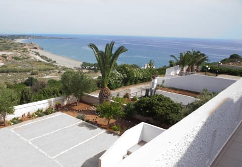 Natural landscape, Balcony/Terrace, Beach
