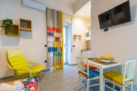 Balcony/Terrace, Kitchen or kitchenette, Living room, Dining area