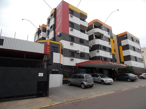 Property building, Day
