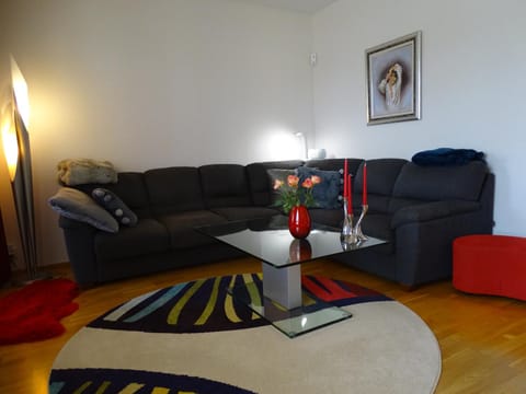 Koti Pyhäjärven rannalla, Mustavuori Tampereella Apartment in Finland