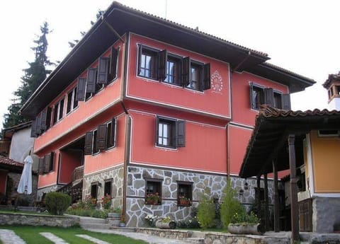 Gozbarov's Guest House Bed and Breakfast in Plovdiv Province