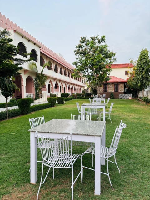 Property building, Garden, Garden view