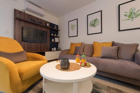 Apartment MARITIMO Apartment in Dobrota