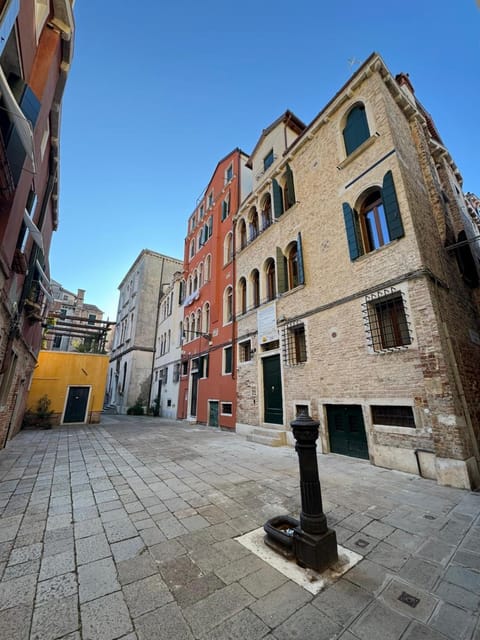 Ca’ degli Oresi Apartment in San Marco