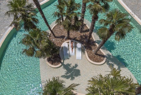 Pool view, Swimming pool