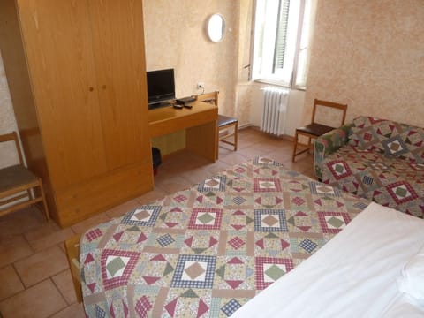 Hotel Bolognese Hotel in Foligno