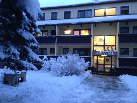 Facade/entrance, Bird's eye view, Winter