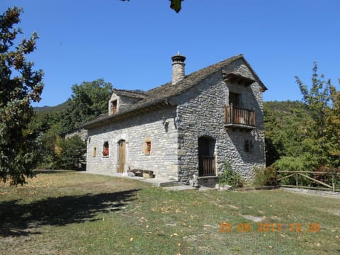Property building, Nearby landmark, Garden