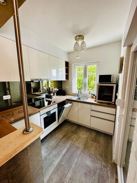 Apartman Gosselin Korculanin Apartment in Šibenik-Knin County, Croatia