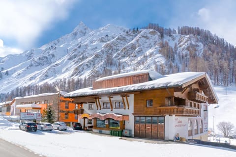 Property building, Natural landscape, Winter