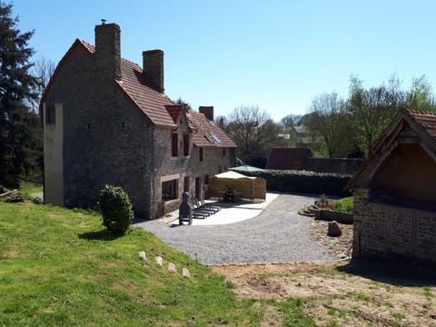 Le BOCAGE House in Brittany