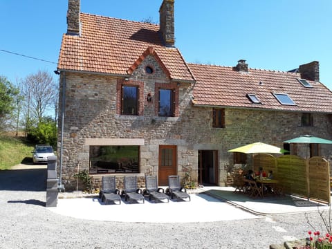 Le BOCAGE House in Brittany
