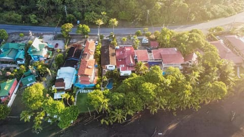 Property building, Neighbourhood, Natural landscape, Bird's eye view, Street view